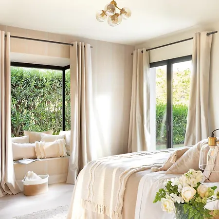 Villa About La Boheme *