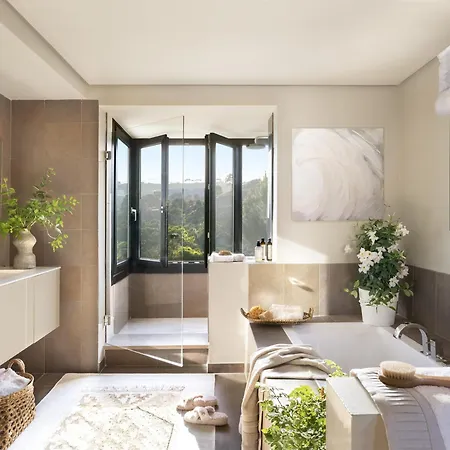 About La Boheme Villa